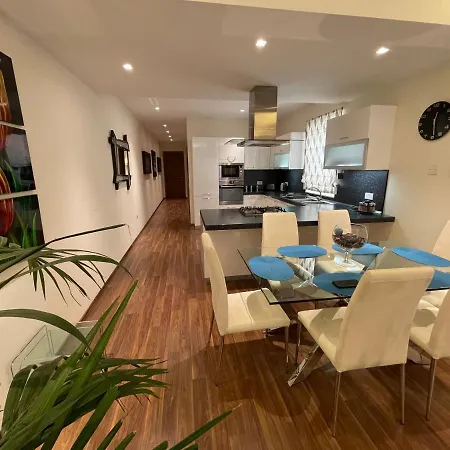 Apartman Modern Finished With Natural Light San Pawl il-Baħar